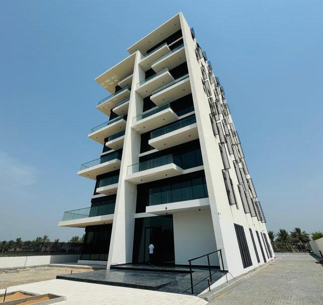 Glam Residence Architecture 2