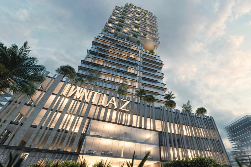 Cove Boulevard Architecture 2