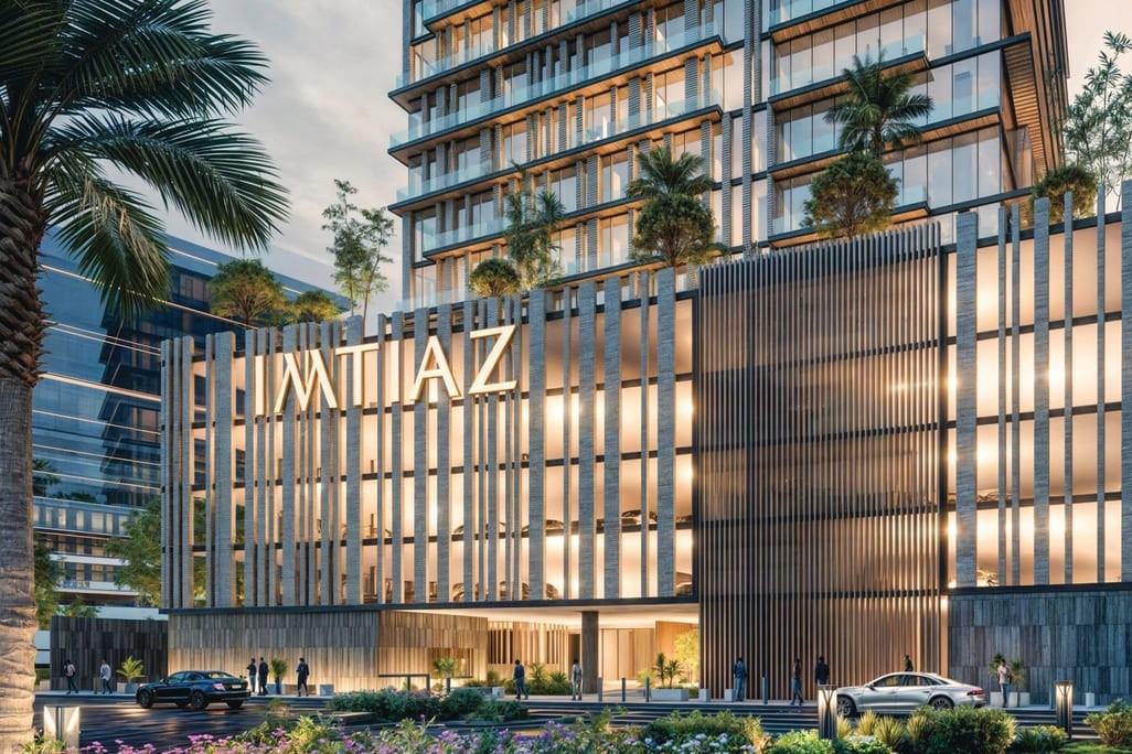 Cove Boulevard Architecture 3