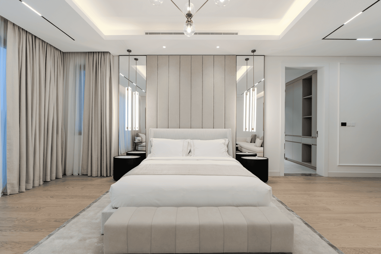 Silk Leaf 4 Interior 9