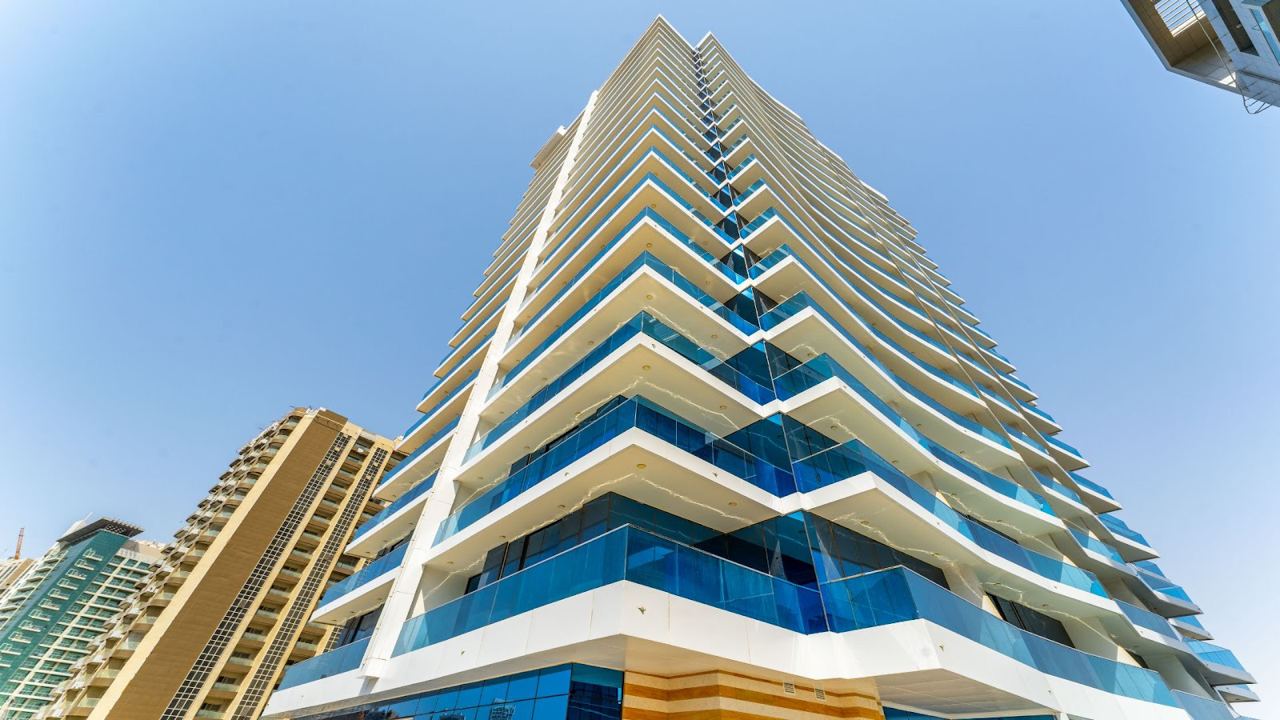 The Waves Business Bay Architecture 2