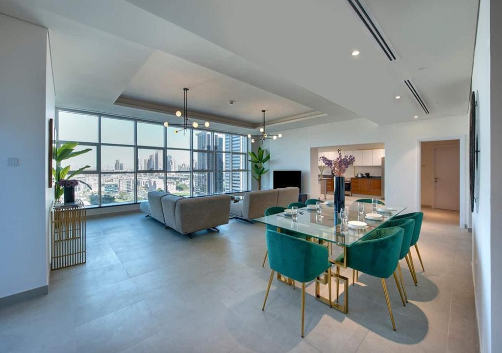 Marina Arcade Tower Interior 15