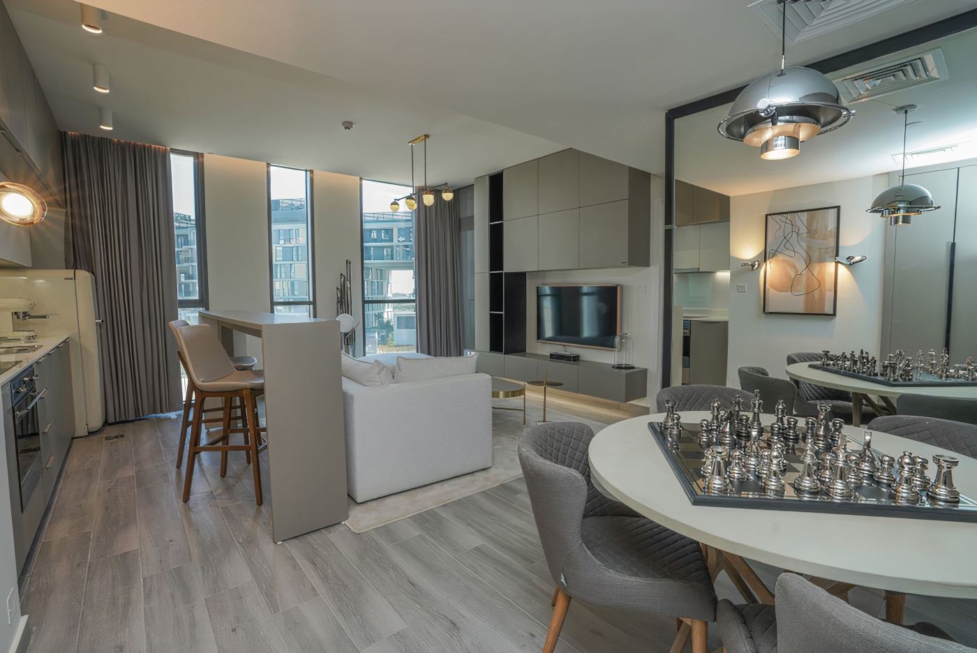 Midtown Mesk Interior 6