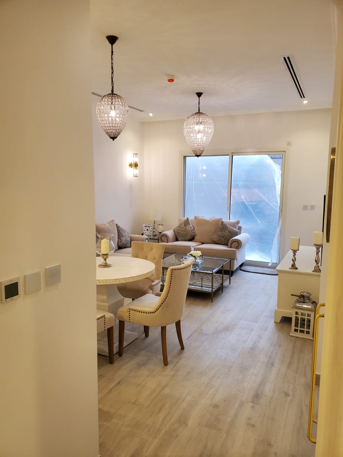 Mayas Geneva Interior 8